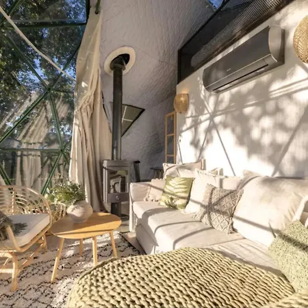 ラグジュアリーテント Unique Escape Glamping In The Heart Of With Hot Tub And Vysehrad Castle View