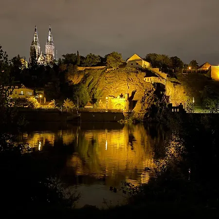 Unique Glamping Prague With Private Hot Tub