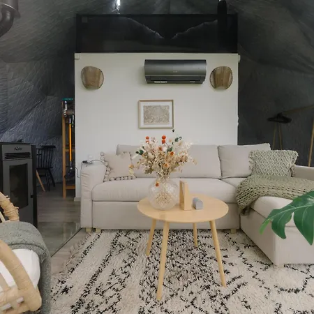Unique Glamping Prague With Private Hot Tub *