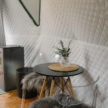 ラグジュアリーテント Unique Glamping Prague With Private Hot Tub *